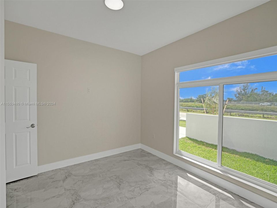 Recently Rented: $3,200 (3 beds, 2 baths, 0 Square Feet)