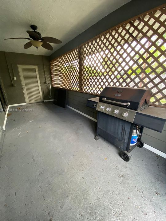 Vendido Recientemente: $715,000 (0 camas, 0 baños, 2268 Pies cuadrados)