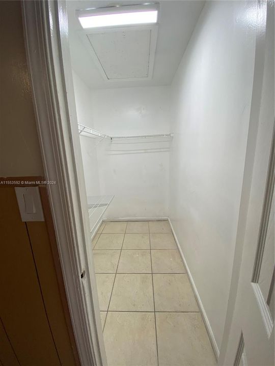 Vendido Recientemente: $715,000 (0 camas, 0 baños, 2268 Pies cuadrados)