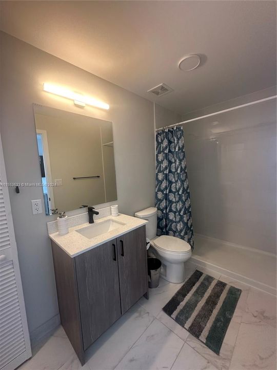 Recently Rented: $1,000 (1 beds, 1 baths, 1398 Square Feet)