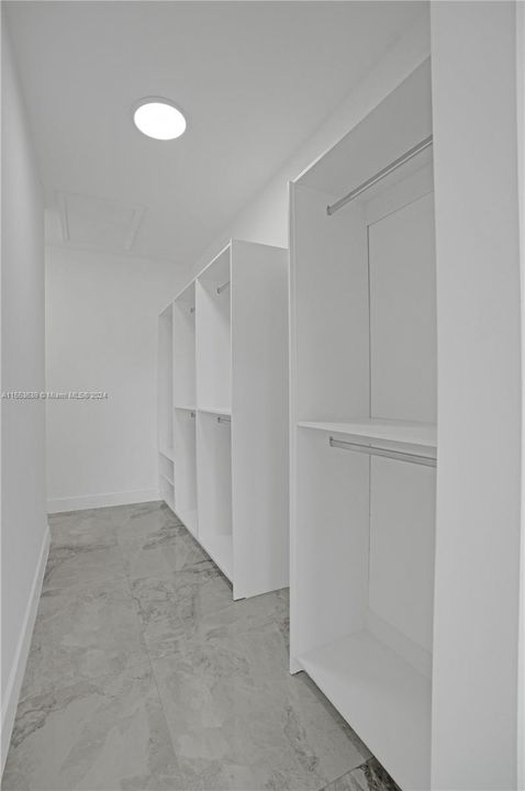 最近租的: $3,200 (3 贝兹, 2 浴室, 0 平方英尺)