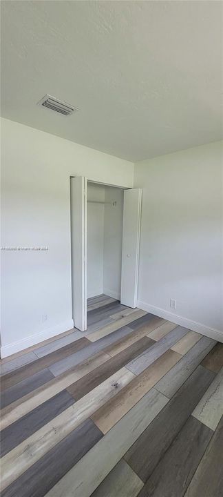 最近租的: $2,550 (3 贝兹, 2 浴室, 1120 平方英尺)