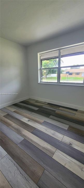 最近租的: $2,550 (3 贝兹, 2 浴室, 1120 平方英尺)