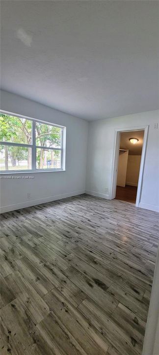 最近租的: $2,550 (3 贝兹, 2 浴室, 1120 平方英尺)