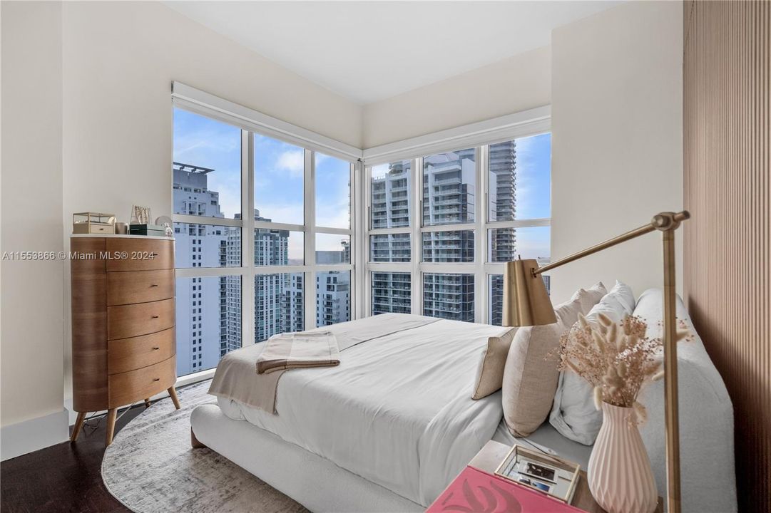 Недавно арендовано: $6,500 (2 спален, 2 ванн, 1289 Квадратных фут)