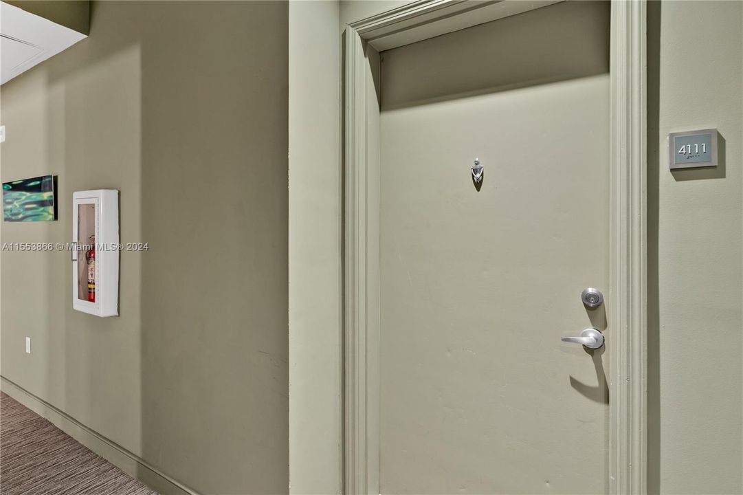 Недавно арендовано: $6,500 (2 спален, 2 ванн, 1289 Квадратных фут)