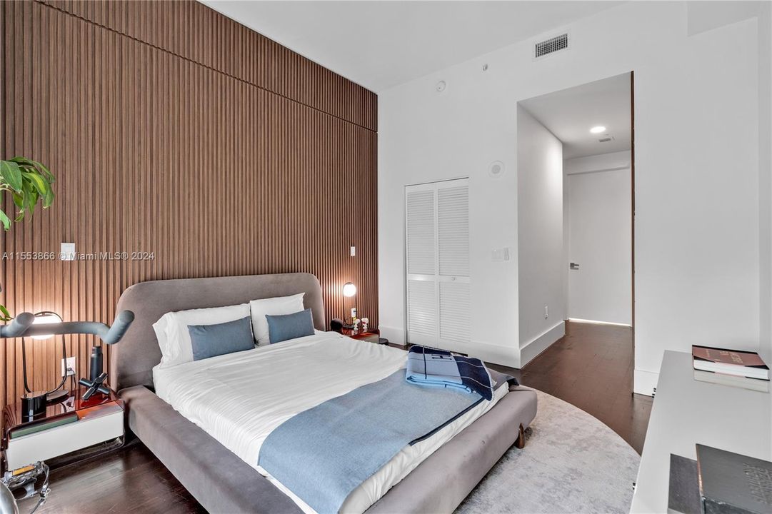 Недавно арендовано: $6,500 (2 спален, 2 ванн, 1289 Квадратных фут)