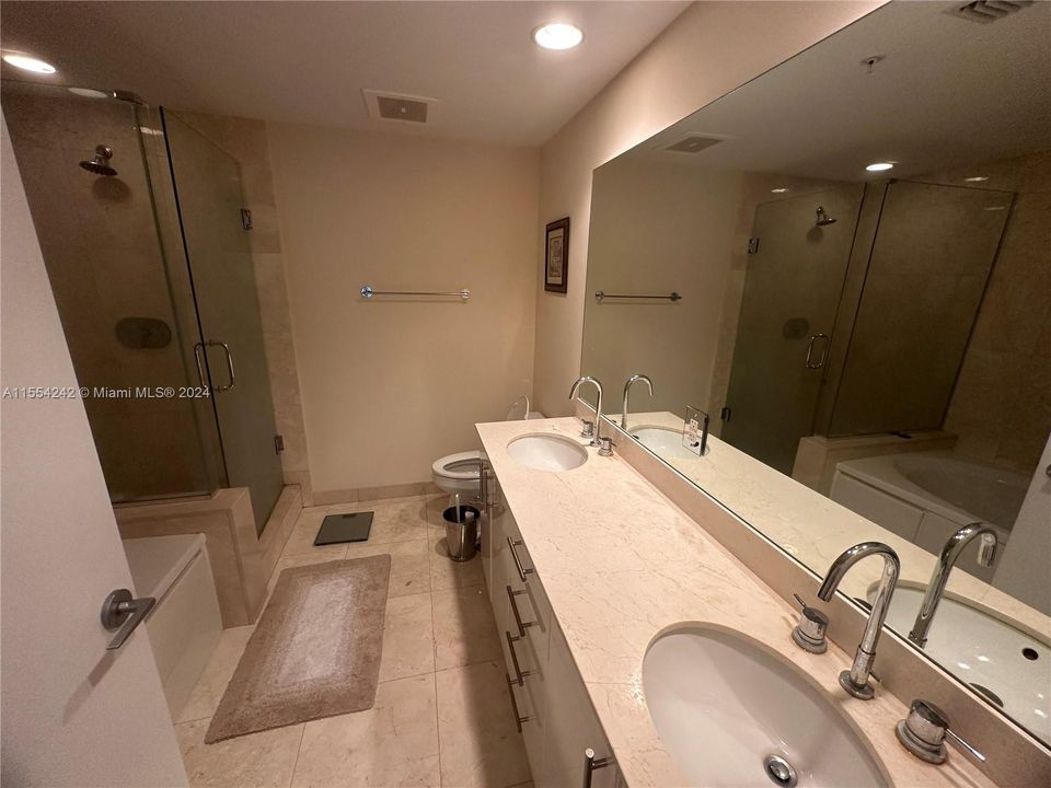 Recently Sold: $620,000 (2 beds, 2 baths, 1120 Square Feet)