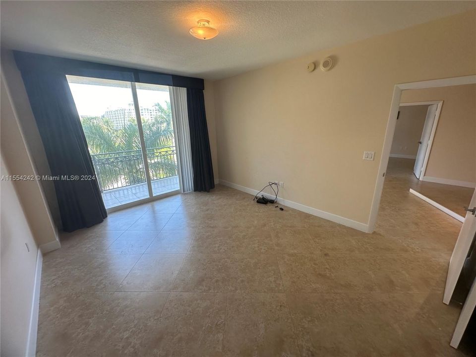 Recently Sold: $620,000 (2 beds, 2 baths, 1120 Square Feet)