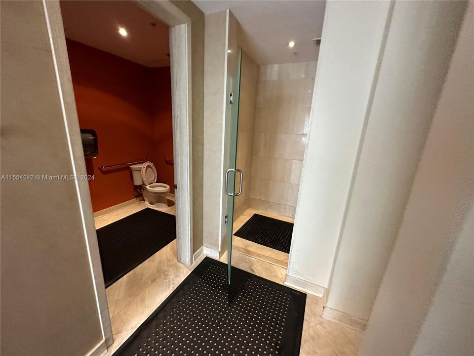 Recently Sold: $620,000 (2 beds, 2 baths, 1120 Square Feet)