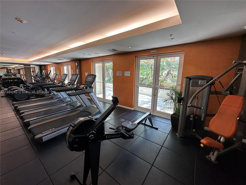 Recently Sold: $620,000 (2 beds, 2 baths, 1120 Square Feet)