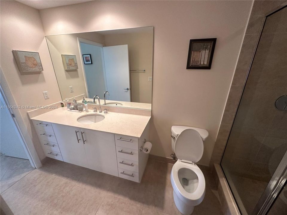 Recently Sold: $620,000 (2 beds, 2 baths, 1120 Square Feet)