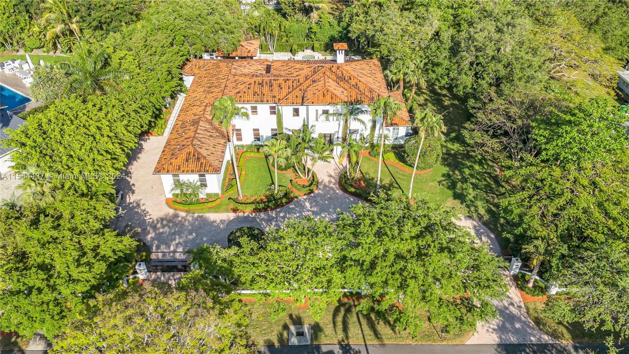 En Venta: $6,499,000 (8 camas, 8 baños, 6826 Pies cuadrados)