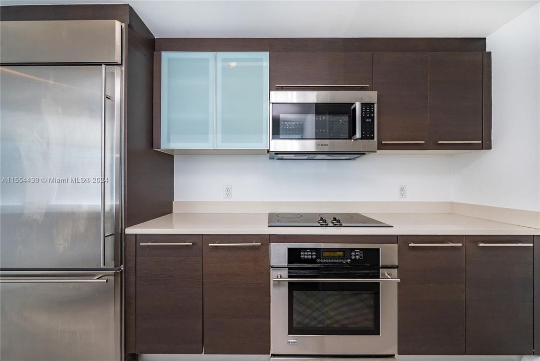 Recientemente alquilado: $3,150 (1 camas, 1 baños, 754 Pies cuadrados)