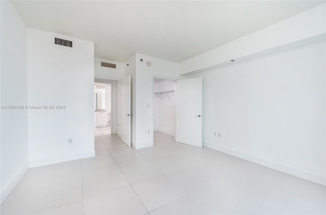 Recientemente alquilado: $3,150 (1 camas, 1 baños, 754 Pies cuadrados)