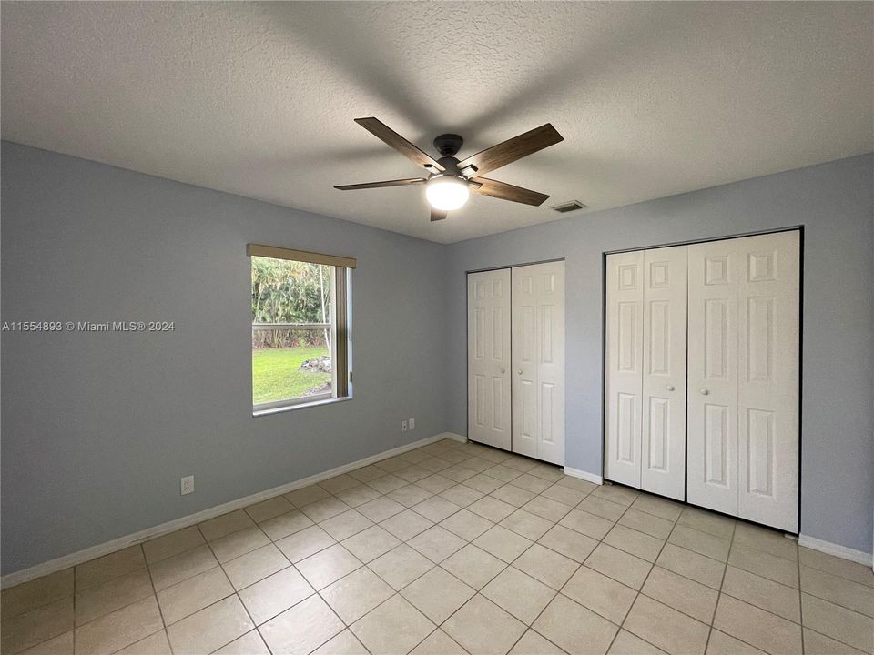 Recently Rented: $3,950 (3 beds, 2 baths, 1580 Square Feet)