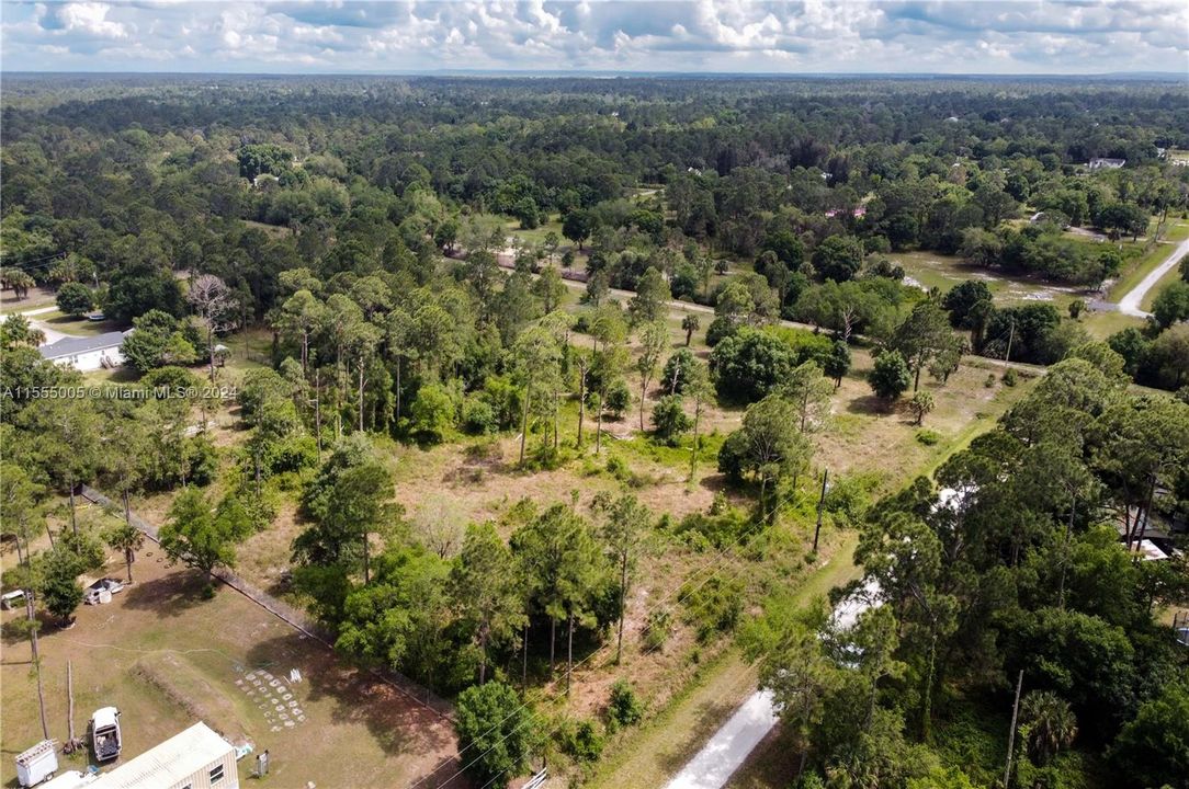 Vendido Recientemente: $50,000 (1.25 acres)