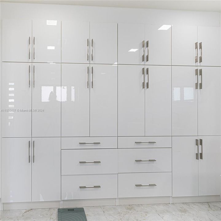 Vendido Recientemente: $590,000 (3 camas, 2 baños, 1675 Pies cuadrados)