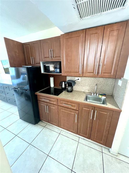 For Sale: $155,000 (0 beds, 1 baths, 360 Square Feet)