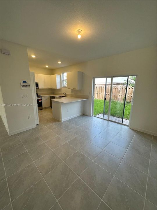 Recently Rented: $3,400 (3 beds, 2 baths, 1732 Square Feet)