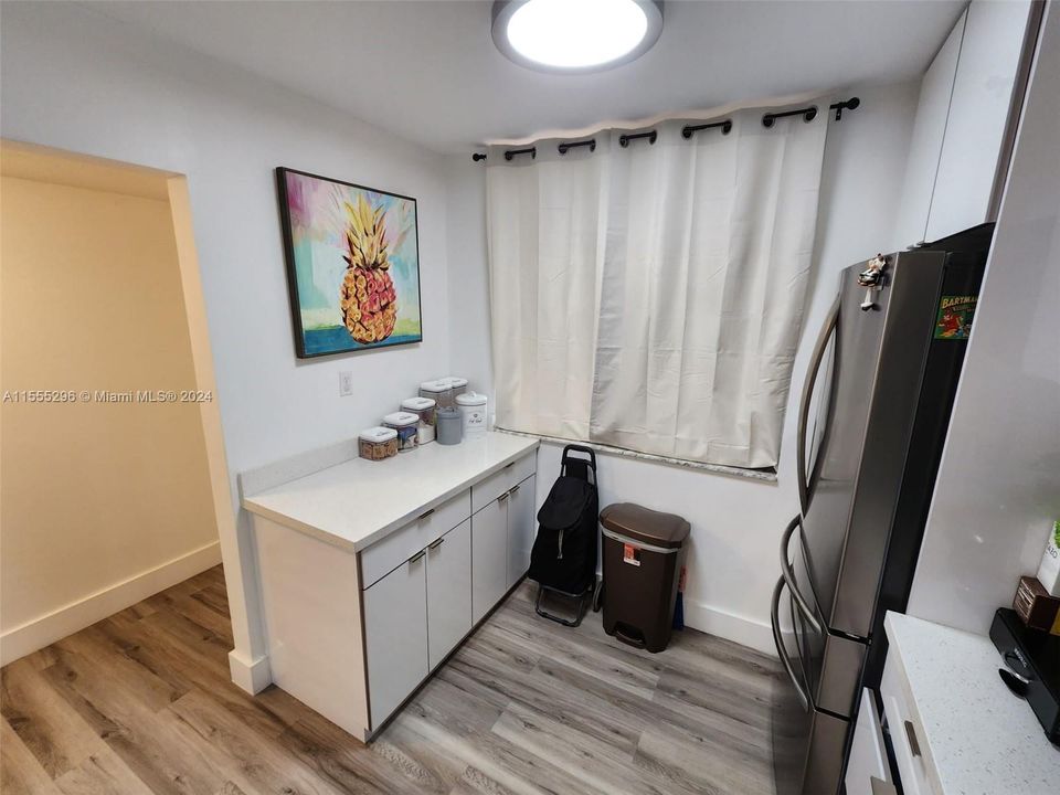 Recently Sold: $255,000 (2 beds, 2 baths, 1091 Square Feet)