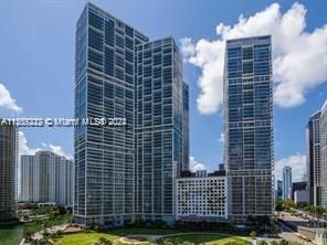 For Sale: $695,000 (1 beds, 1 baths, 1035 Square Feet)