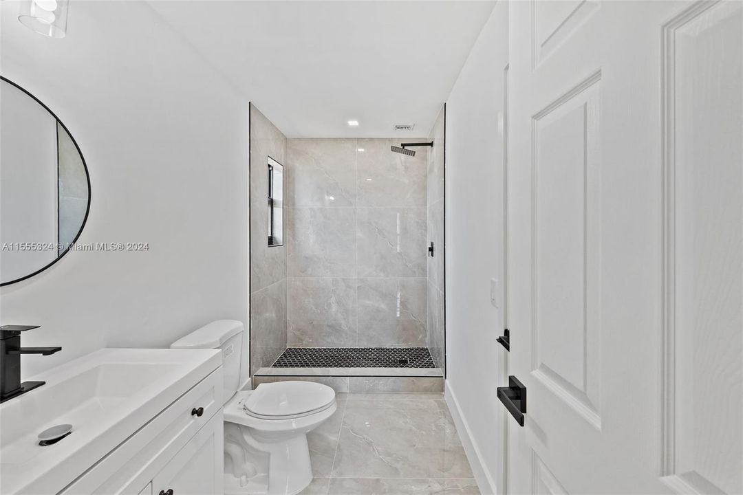 最近售出: $399,000 (3 贝兹, 2 浴室, 1248 平方英尺)