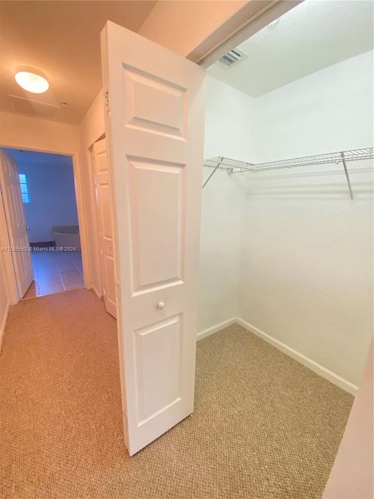 2 Large walk-in closet in main bedroom