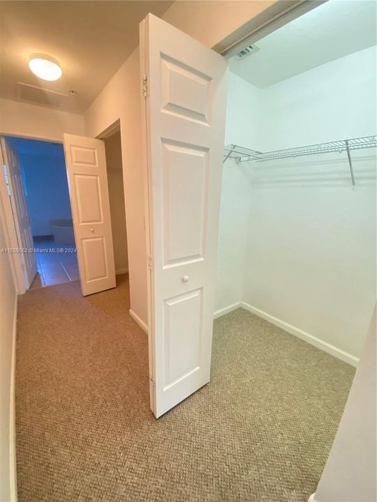 2 Large walk-in closet in main bedroom