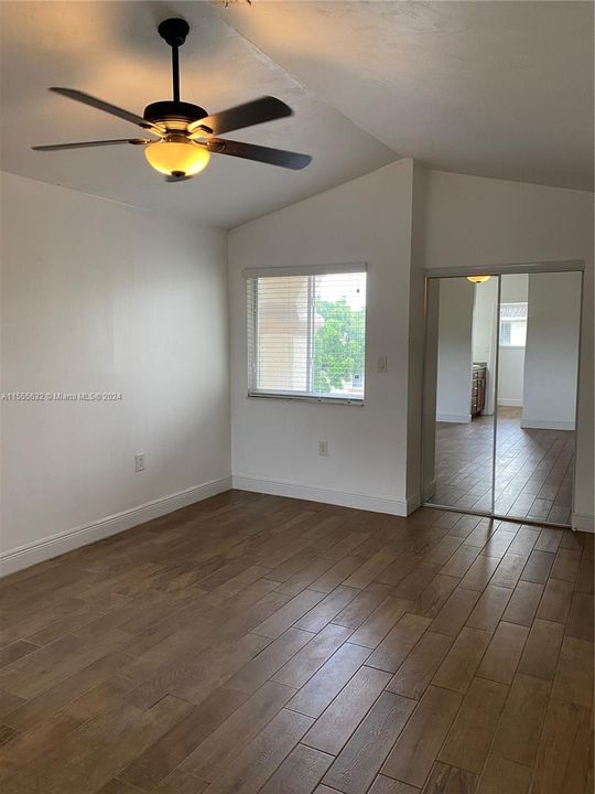 Recently Rented: $2,325 (3 beds, 2 baths, 1510 Square Feet)