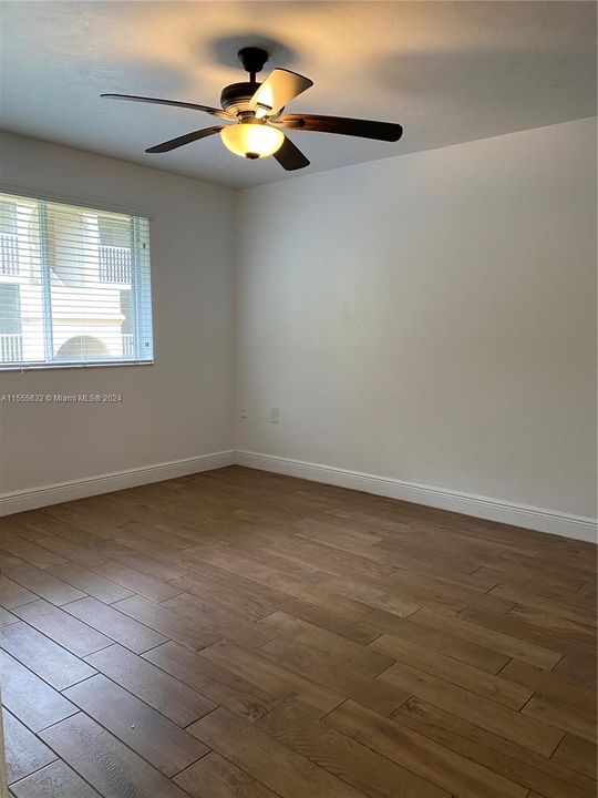 Recently Rented: $2,325 (3 beds, 2 baths, 1510 Square Feet)