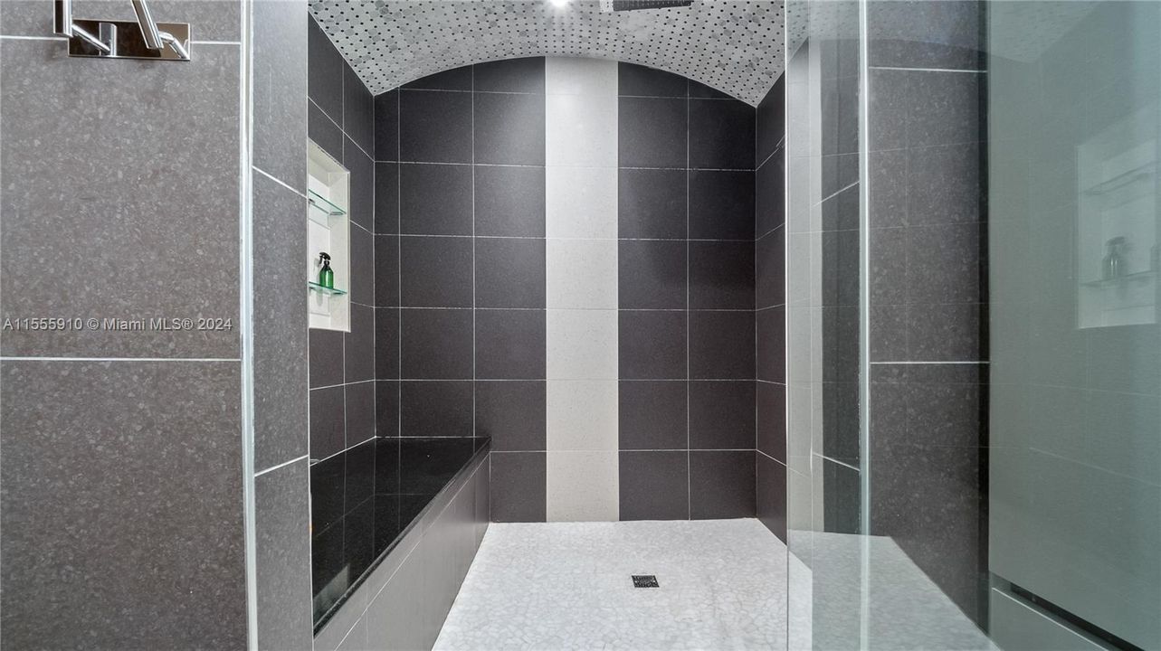 待售: $14,250,000 (10 贝兹, 10 浴室, 27808 平方英尺)