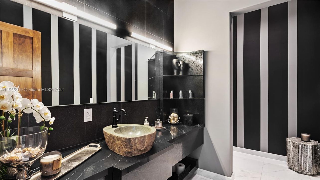 待售: $14,250,000 (10 贝兹, 10 浴室, 27808 平方英尺)