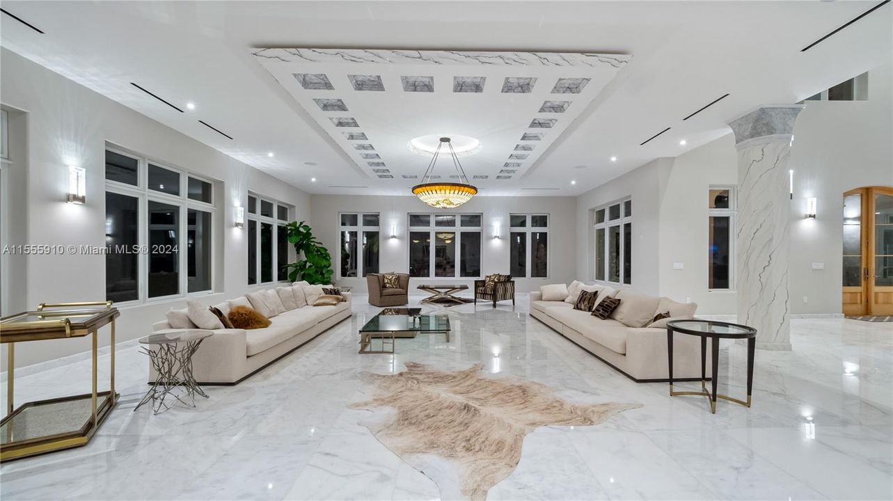 待售: $14,250,000 (10 贝兹, 10 浴室, 27808 平方英尺)