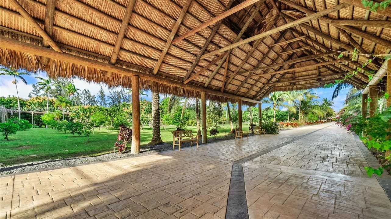 待售: $14,250,000 (10 贝兹, 10 浴室, 27808 平方英尺)