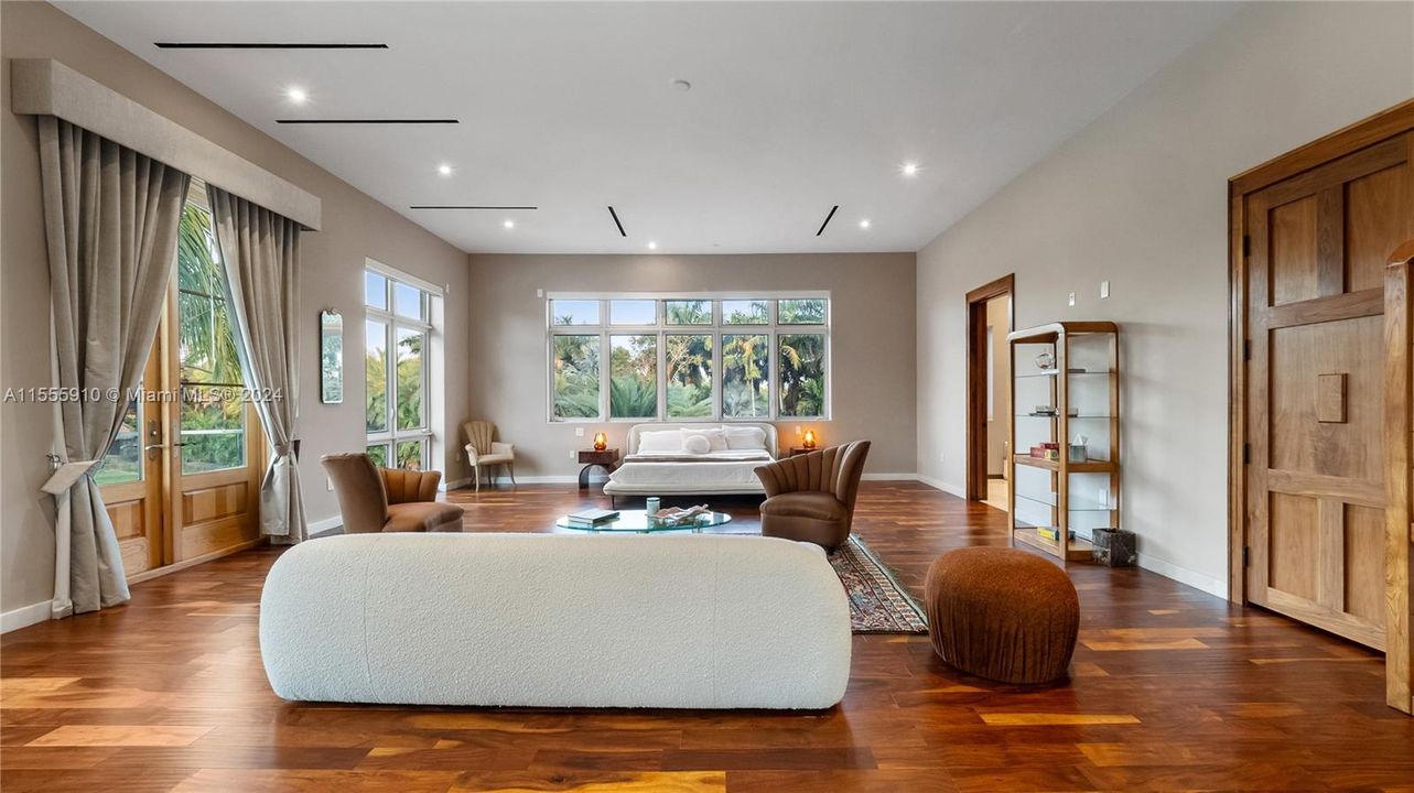 待售: $14,250,000 (10 贝兹, 10 浴室, 27808 平方英尺)