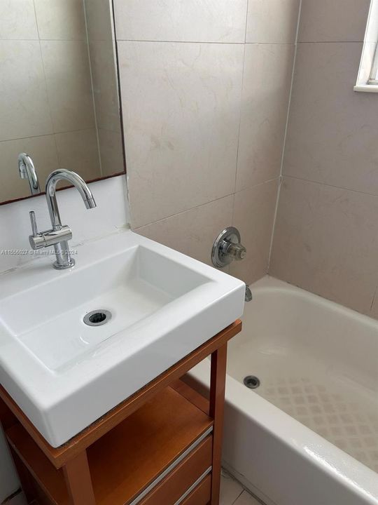 Недавно арендовано: $1,700 (0 спален, 1 ванн, 462 Квадратных фут)