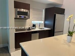 For Rent: $3,500 (1 beds, 2 baths, 1070 Square Feet)