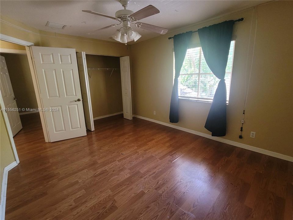 For Rent: $3,300 (4 beds, 3 baths, 1867 Square Feet)