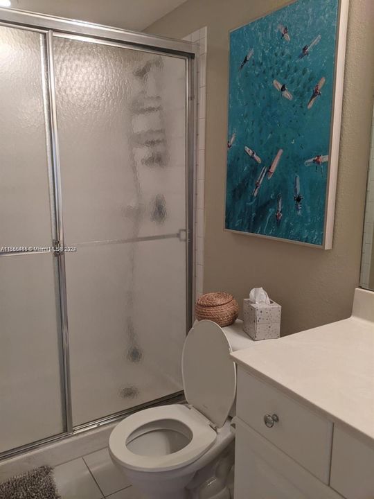 Recently Rented: $1,800 (2 beds, 2 baths, 855 Square Feet)