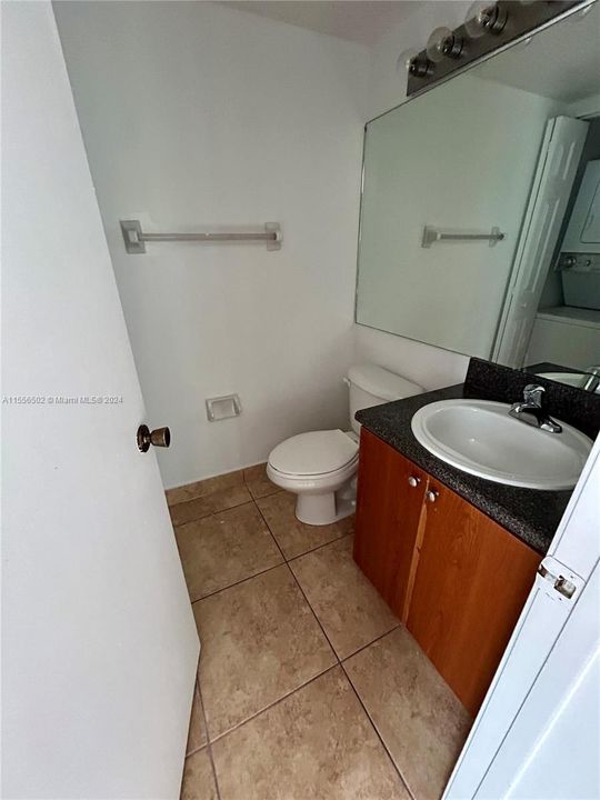 Recently Rented: $2,100 (1 beds, 1 baths, 899 Square Feet)