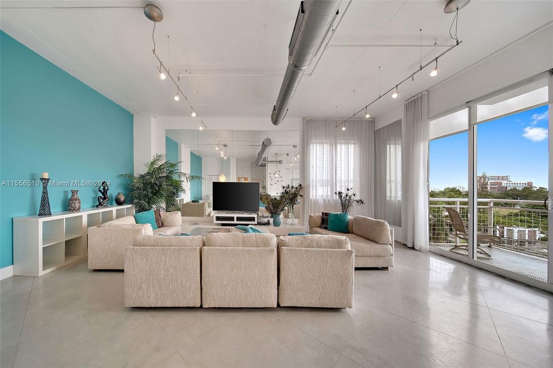 Recientemente alquilado: $3,990 (2 camas, 2 baños, 1397 Pies cuadrados)