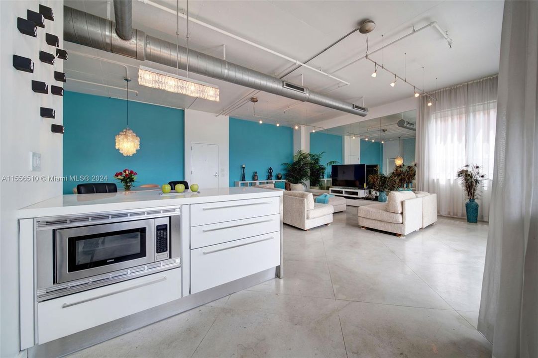 Recientemente alquilado: $3,990 (2 camas, 2 baños, 1397 Pies cuadrados)