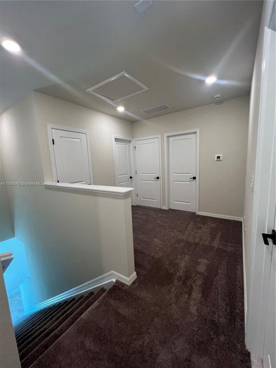 Recently Rented: $2,700 (3 beds, 2 baths, 1822 Square Feet)