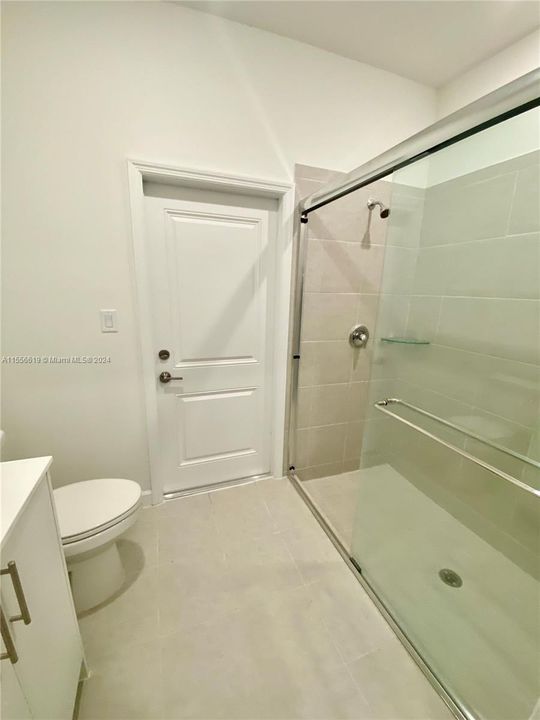 最近租的: $5,650 (5 贝兹, 3 浴室, 2987 平方英尺)