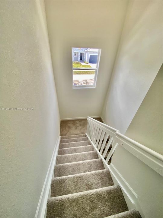 最近租的: $5,650 (5 贝兹, 3 浴室, 2987 平方英尺)