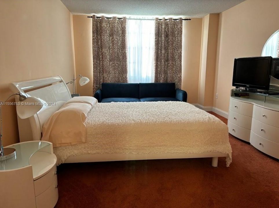 En Venta: $280,000 (1 camas, 1 baños, 1066 Pies cuadrados)