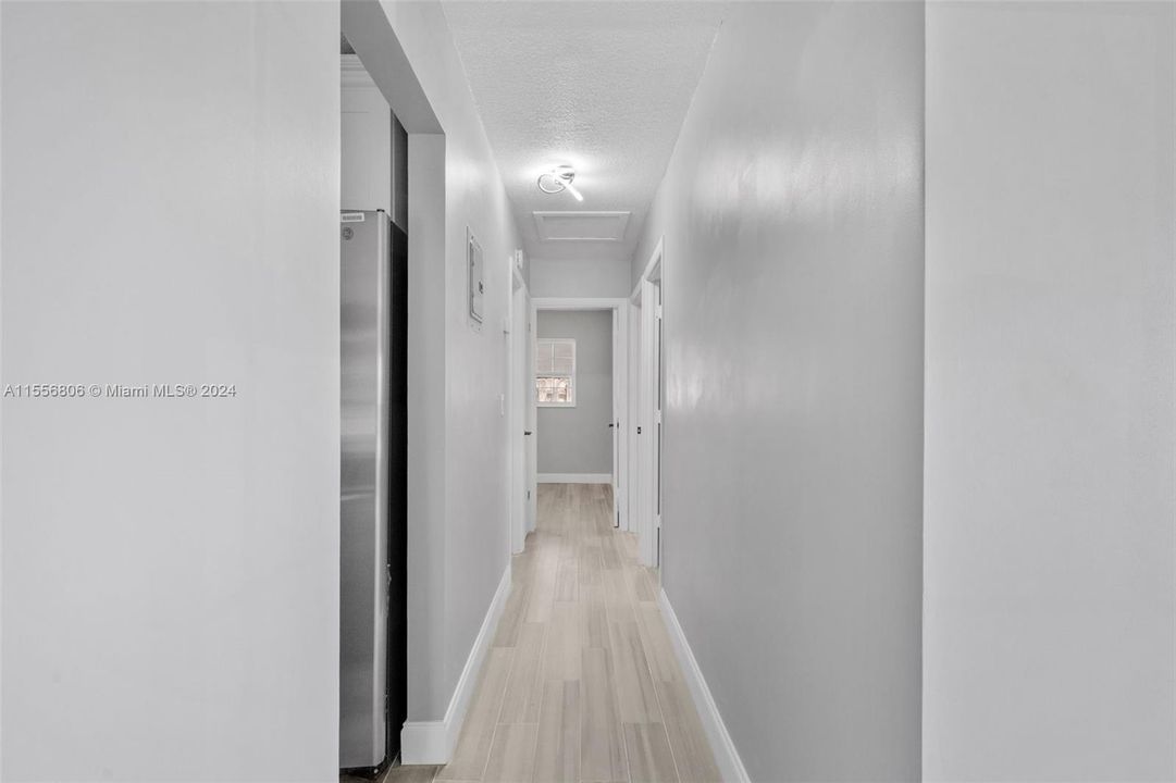 Recently Sold: $429,000 (4 beds, 2 baths, 1380 Square Feet)