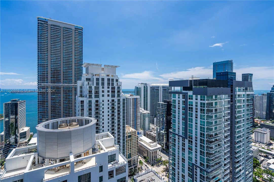 Active With Contract: $8,500 (2 beds, 2 baths, 1286 Square Feet)