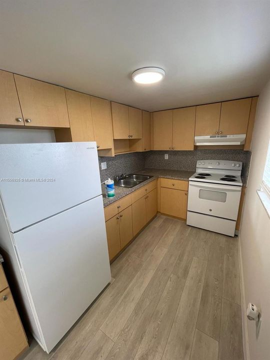 Recently Rented: $2,050 (1 beds, 1 baths, 0 Square Feet)